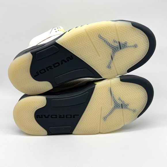 Air Jordan 5 Retro Womens Luminous Green Shoes Sz 8 New Sneaker IM7592-130 - Picture 8 of 11